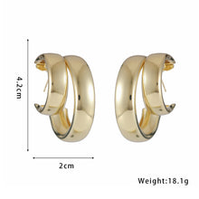 Weight of C Shaped Earring
